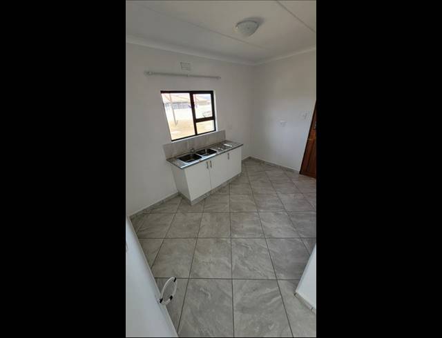 3 BEDROOM TOWNHOUSE FOR SALE IN QUEENSTOWN CENTRAL